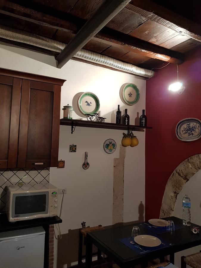 Ortigia L'Antico Dammuso Apartment Syracuse Exterior photo